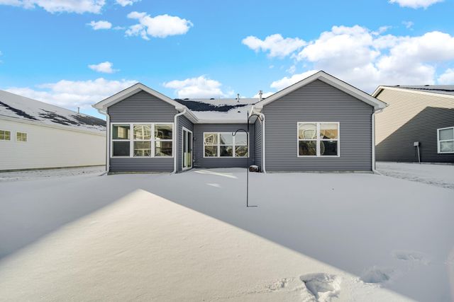 2406 Caspian Lane, Valparaiso, IN 46385