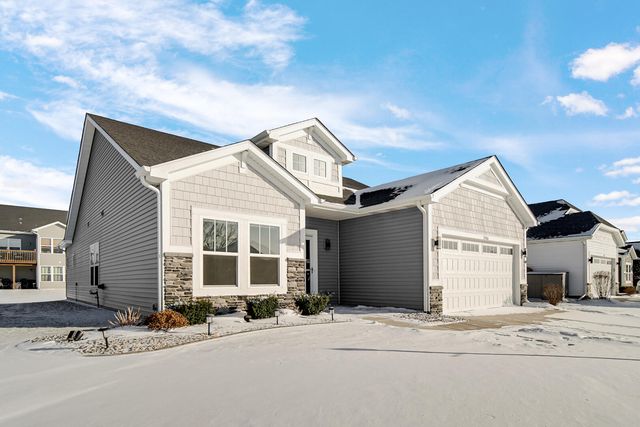 2406 Caspian Lane, Valparaiso, IN 46385