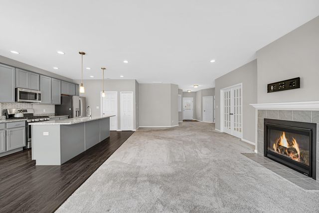 2406 Caspian Lane, Valparaiso, IN 46385