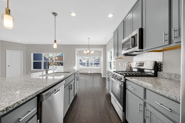 2406 Caspian Lane, Valparaiso, IN 46385