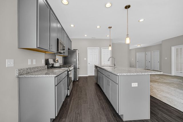 2406 Caspian Lane, Valparaiso, IN 46385