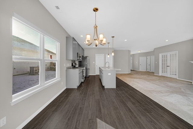 2406 Caspian Lane, Valparaiso, IN 46385