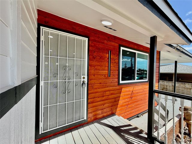 94-341 Honowai Street, Waipahu, HI 96797