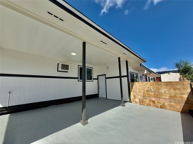 94-341 Honowai Street, Waipahu, HI 96797