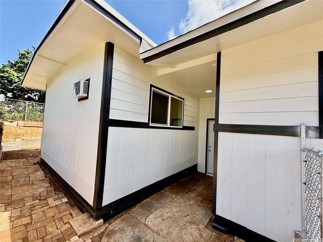 94-341 Honowai Street, Waipahu, HI 96797