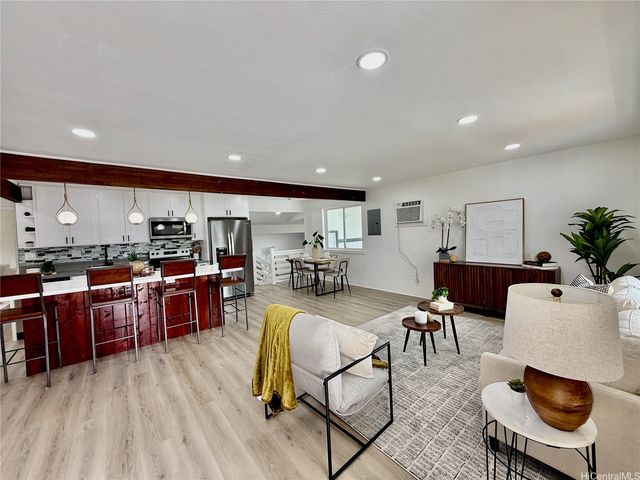 94-341 Honowai Street, Waipahu, HI 96797