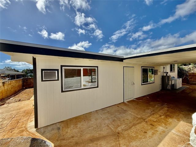 94-341 Honowai Street, Waipahu, HI 96797