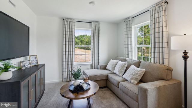 453 CLEMS RUN ROAD, Mullica Hill, NJ 08062