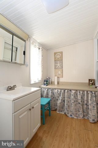 102 GARRISON AVE, Fortescue, NJ 08321