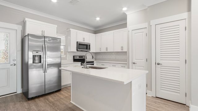 220 Date Palm Lane 220, Freeport, FL 32439