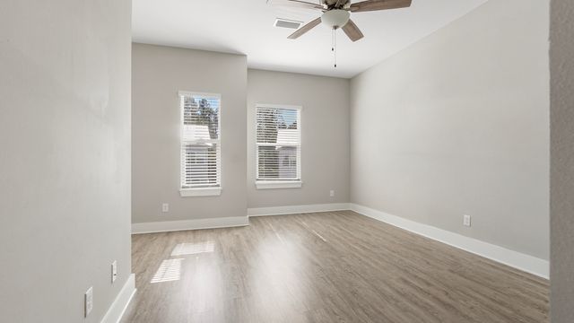 220 Date Palm Lane 220, Freeport, FL 32439