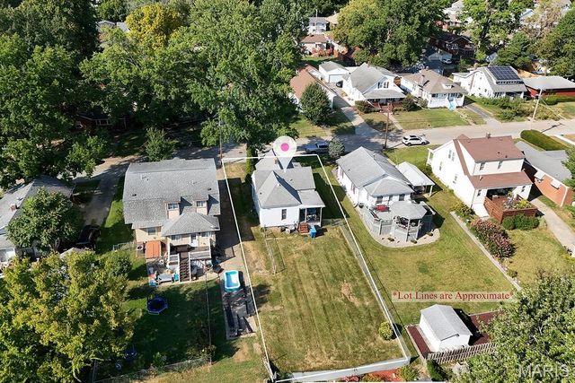 834 Douglas Street, Alton, IL 62002