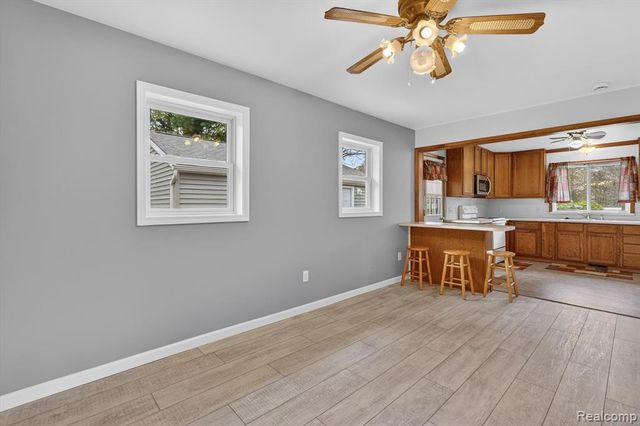 403 Pond Street, Pinckney, MI 48169