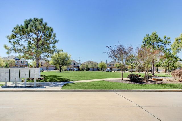 6423 Calgary Woods Lane, Katy, TX 77494