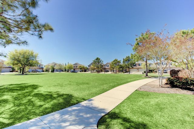 6423 Calgary Woods Lane, Katy, TX 77494