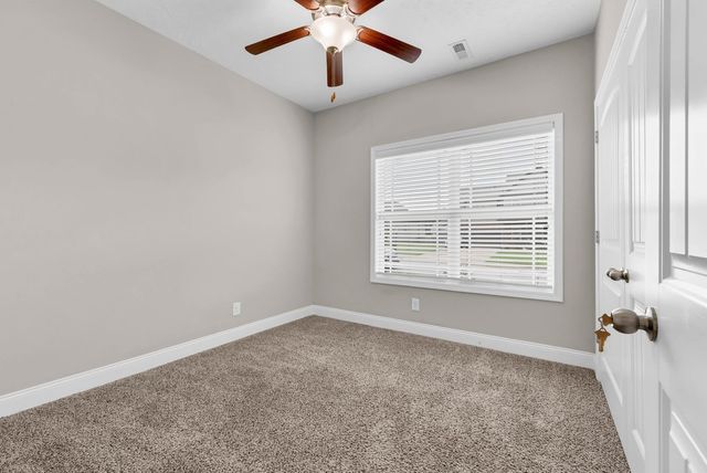 987 Promenade Dr, Adams, TN 37010