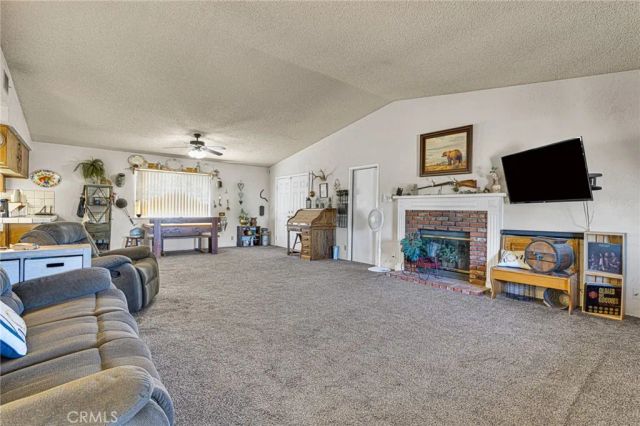 14609 Olivera Road, Victorville, CA 92392