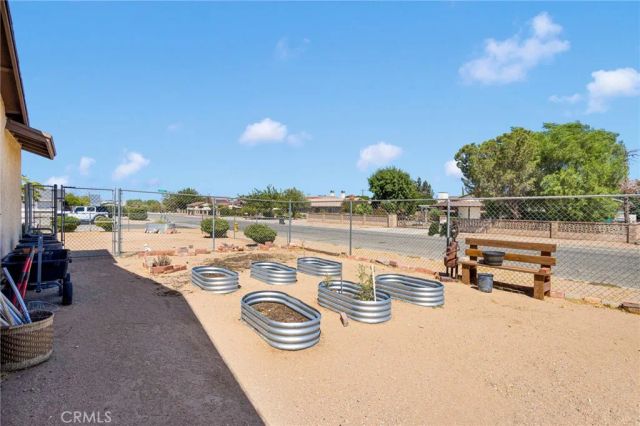 14609 Olivera Road, Victorville, CA 92392