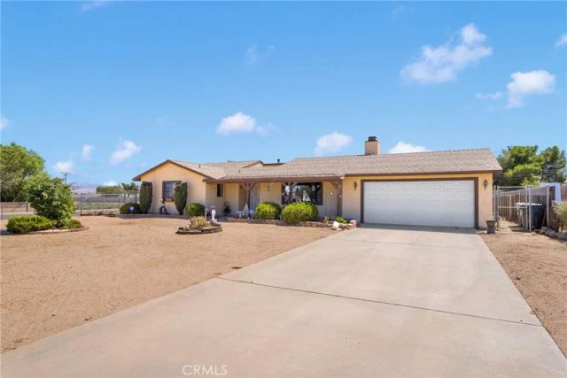 14609 Olivera Road, Victorville, CA 92392