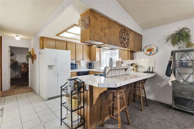 14609 Olivera Road, Victorville, CA 92392