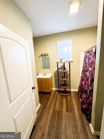 618 S Broad St, Rome, GA 30161