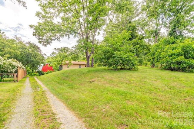 162 Upper Brush Creek Road, Fletcher, NC 28732