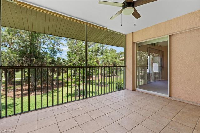8055 Tiger CV 608, Naples, FL 34113