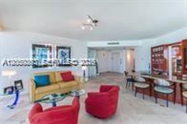 1455 Ocean Dr 1009, Miami Beach, FL 33139