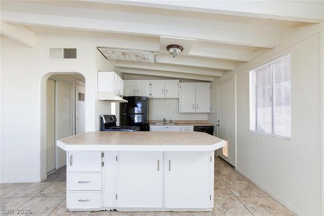 232 HILLCREST Drive 0, Henderson, NV 89015