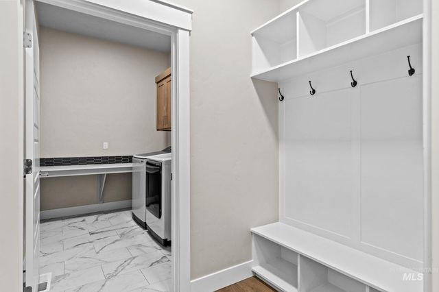 2934 E Murchison St, Meridian, ID 83642
