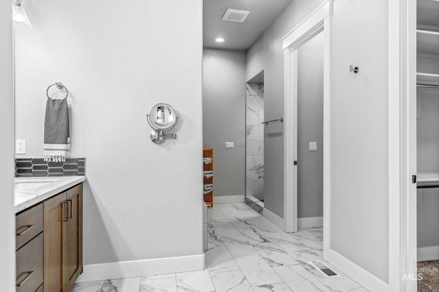 2934 E Murchison St, Meridian, ID 83642
