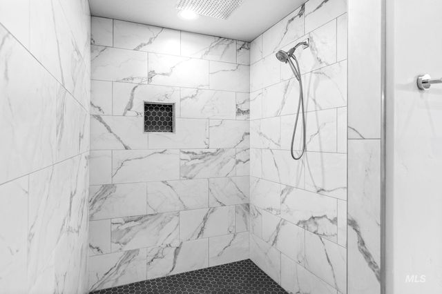 2934 E Murchison St, Meridian, ID 83642