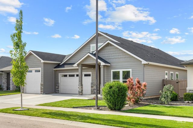 2934 E Murchison St, Meridian, ID 83642