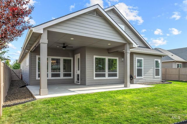 2934 E Murchison St, Meridian, ID 83642