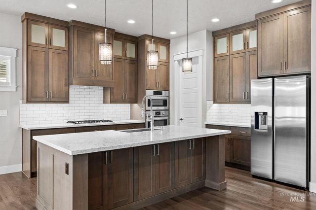 2934 E Murchison St, Meridian, ID 83642