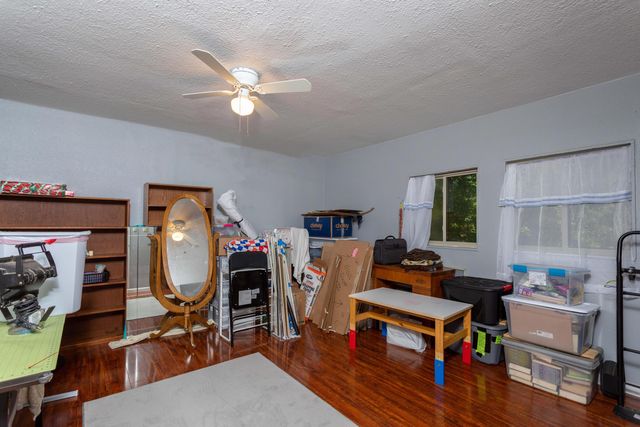 1384 Diamond Street, Anderson, CA 96007