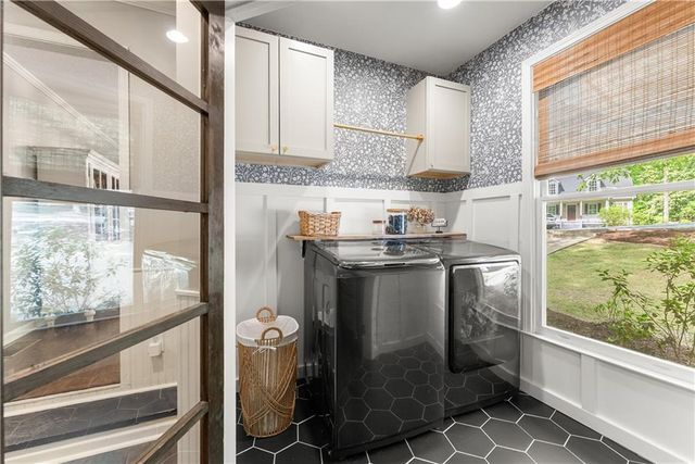 1407 Woodland Circle, Gainesville, GA 30501