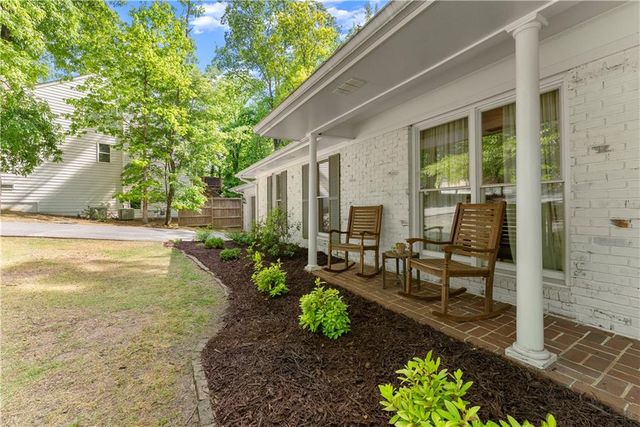 1407 Woodland Circle, Gainesville, GA 30501