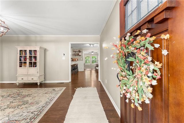 1407 Woodland Circle, Gainesville, GA 30501