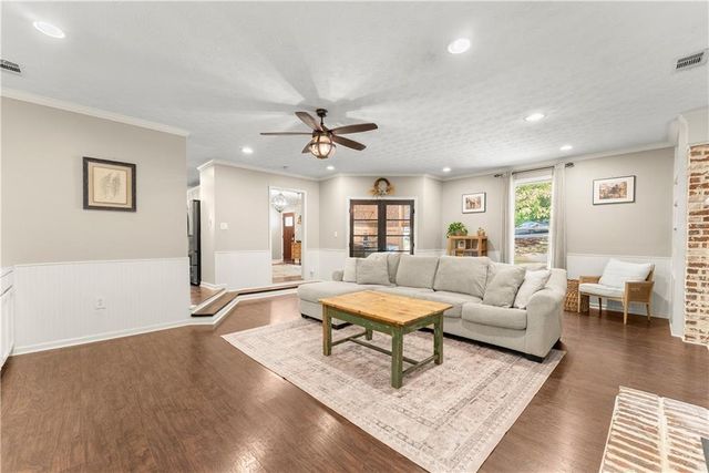 1407 Woodland Circle, Gainesville, GA 30501