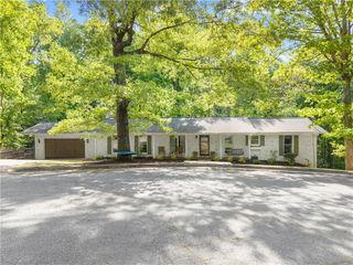 1407 Woodland Circle, Gainesville, GA 30501