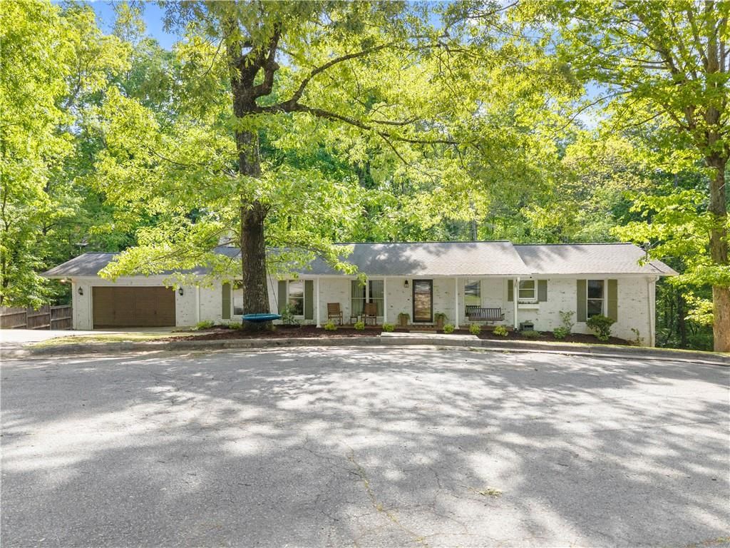 1407 Woodland Circle, Gainesville, GA 30501
