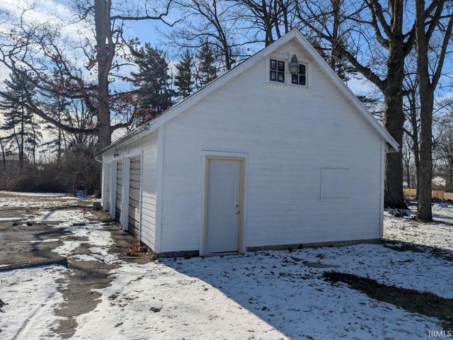 2026 E Paulding Road, Fort Wayne, IN 46816