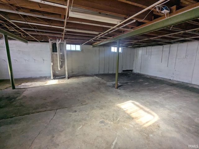 2026 E Paulding Road, Fort Wayne, IN 46816