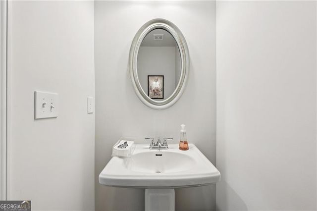 511 Ryan Court, Ball Ground, GA 30107