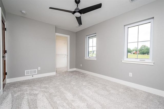 3061 Ridgeview Circle, Coralville, IA 52241