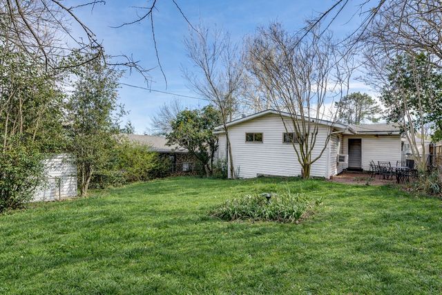 4812 Flagstone Drive, Fort Worth, TX 76114