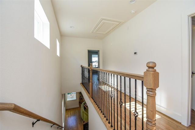 918 W 25th Street E, Houston, TX 77008