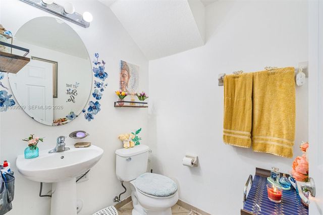 343 NE 37th Ter 343, Homestead, FL 33033