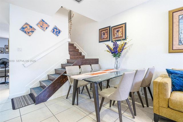 343 NE 37th Ter 343, Homestead, FL 33033